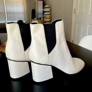 White Booties Indigord